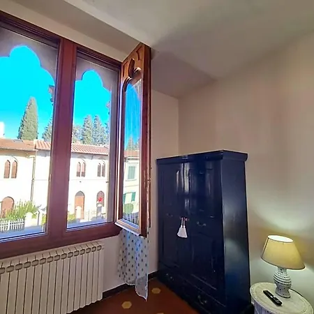 400 Bed and breakfast