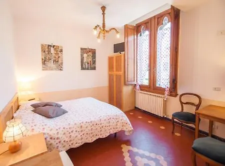 400 Bed & Breakfast Florencie