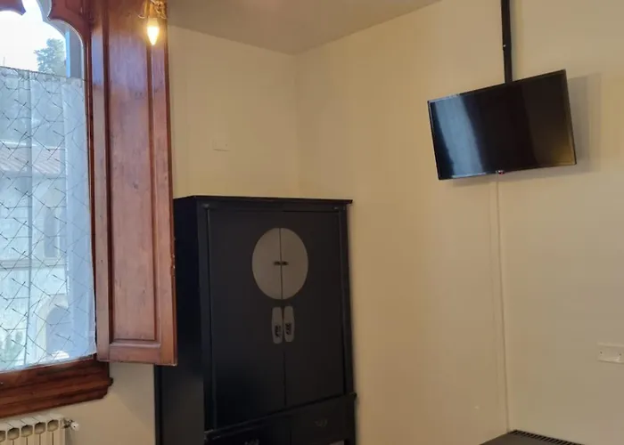 فندق مبيت وإفطار 400 فلورنس