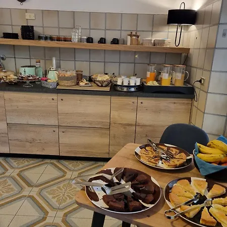 400 Bed & Breakfast 4*